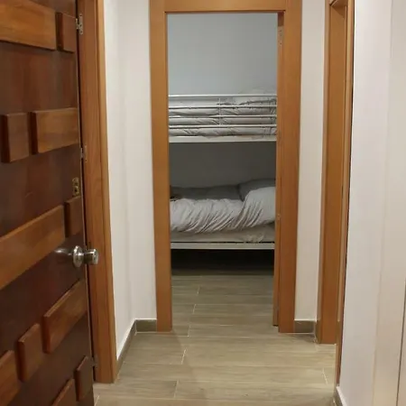 Amplio Y Acogedor, En Plaza De Pradollano Appartement